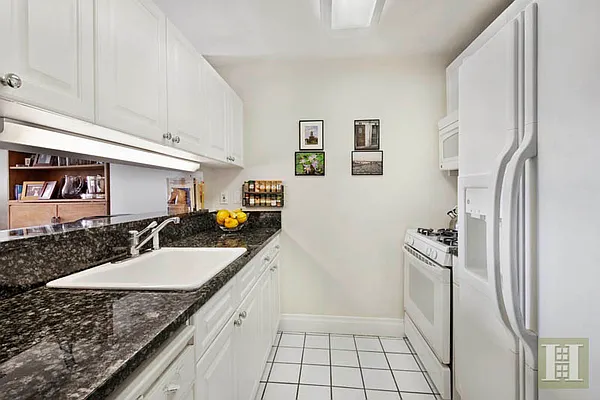 Sold by Halstead Real Estate | media 8