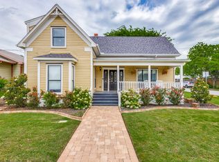 7190 Pecan St, Frisco, TX