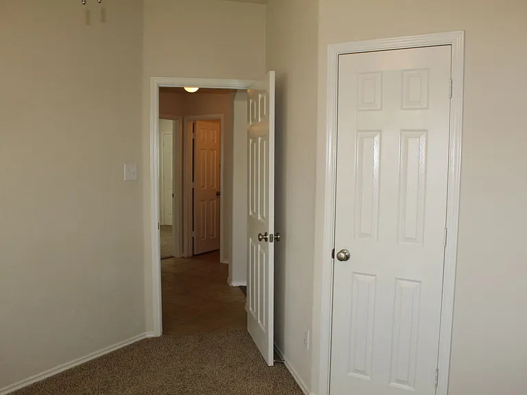 9916 Orion Dr — Photo 12