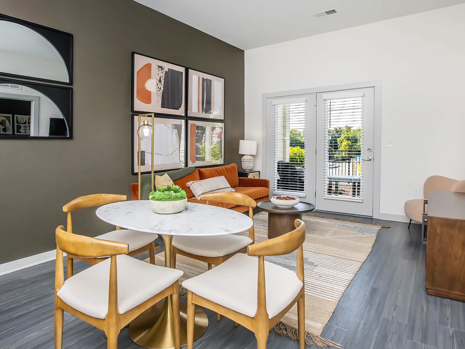 The Flats at Laurel & Pine — Photo 4