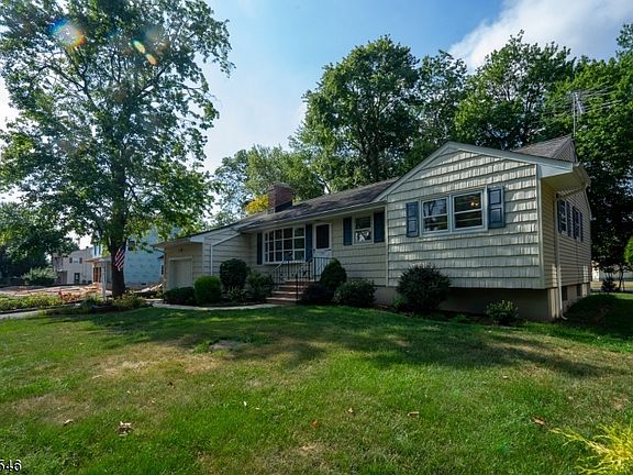 3rd image of 230 Adeline Ave