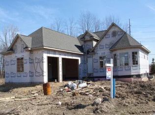 50126 Gray Coat Ln, Macomb, MI