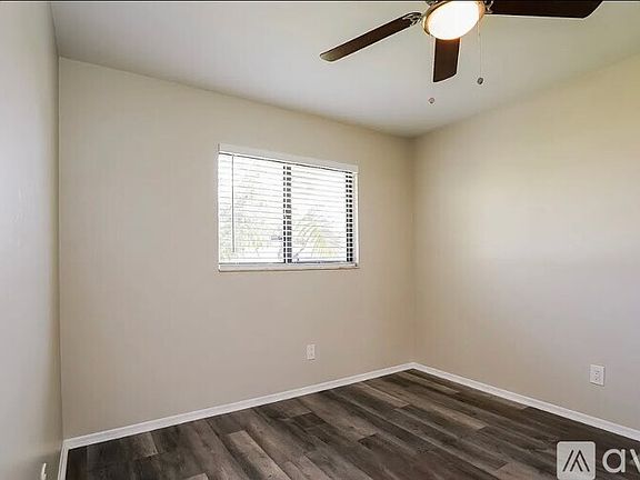 4th image of 609 25th Terrace Cpe