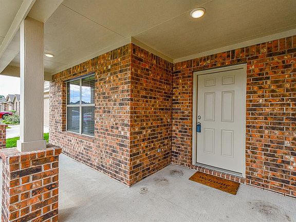 4th image of 9615 Paloma Creek Dr