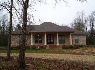 45 John Amacker Rd, Carriere, MS 39426