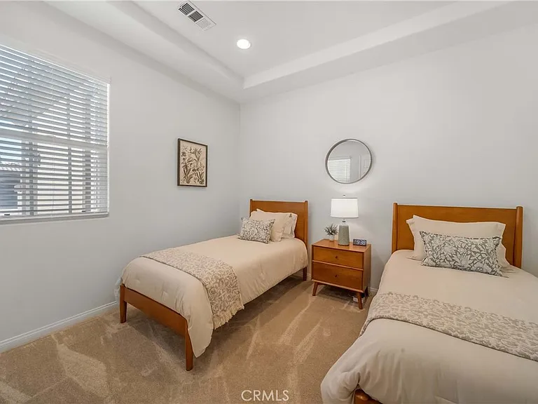 52345 Shining Star Ln — Photo 40