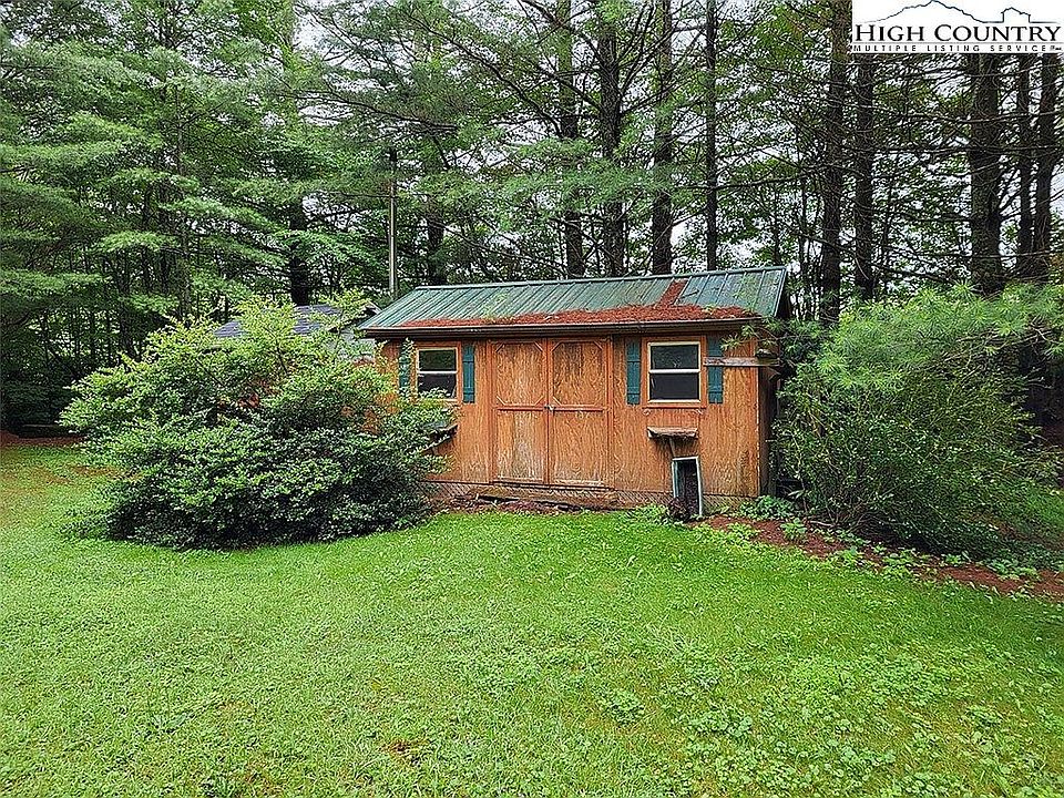 2nd image of 5104 Idlewild Rd