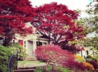 2512 33rd Ave S, Seattle, WA 98144