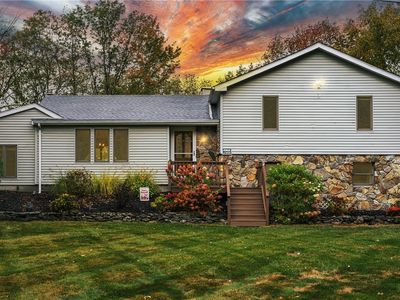 13 Birch Drive, Pleasant Valley, NY, 12569