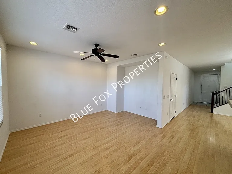 7996 E Senate St — Photo 11