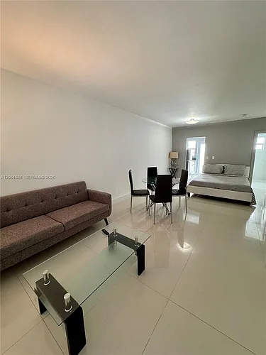1604 Drexel Ave #107 Photo 1