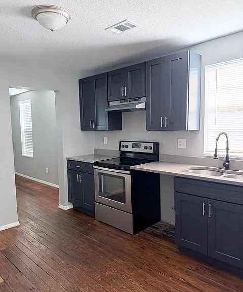 110 Kingston Ave — Photo 12