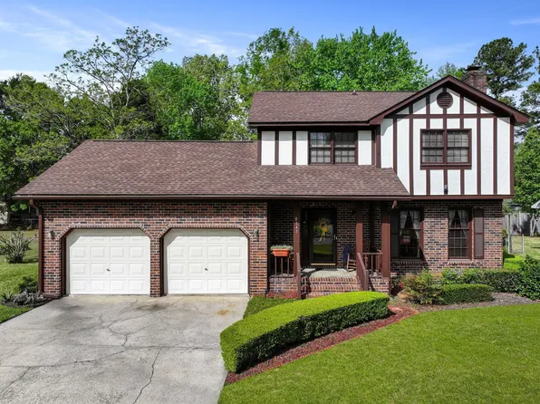 8147 Waltham Rd, North Charleston, SC 29406