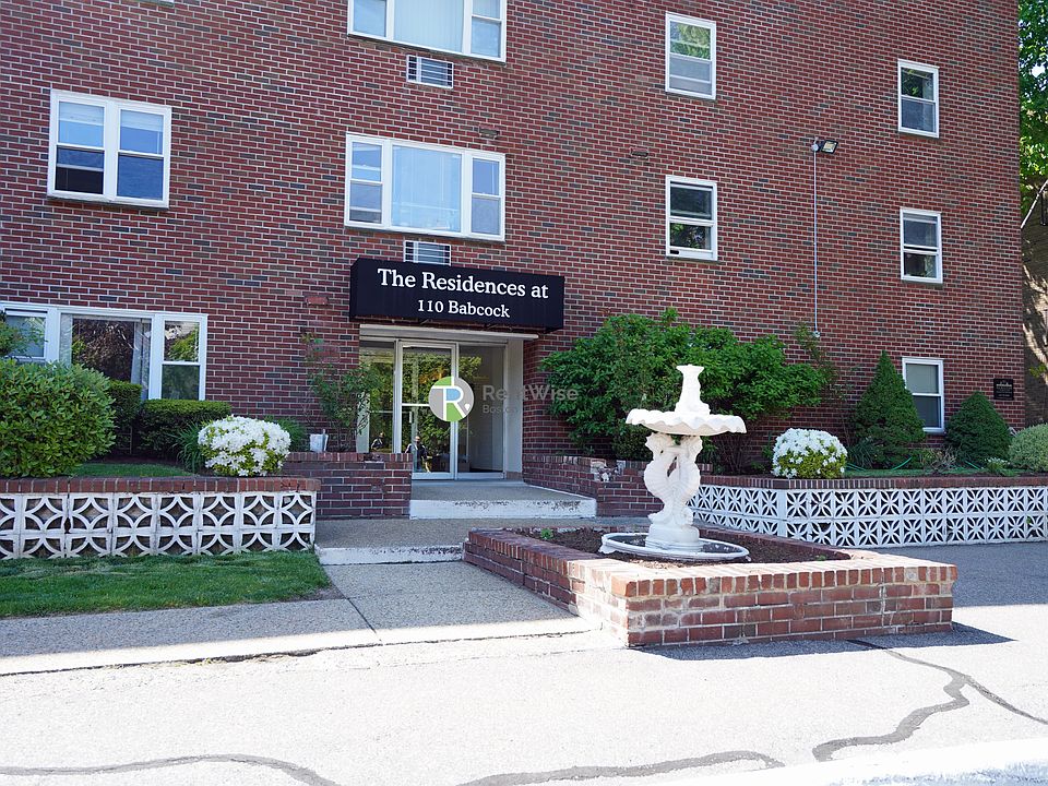 1st image of 110 Babcock St APT P2