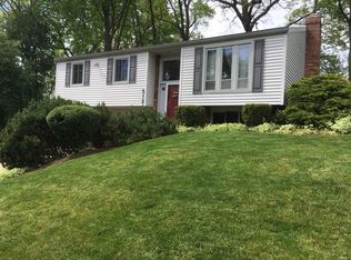 512 Mohican Ave, Pittsburgh, PA