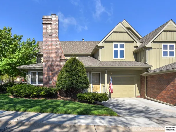 816 N 131st Plz, Omaha, NE 68154