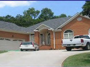 2933 Chesterfield Way SE, Conyers, GA 30013