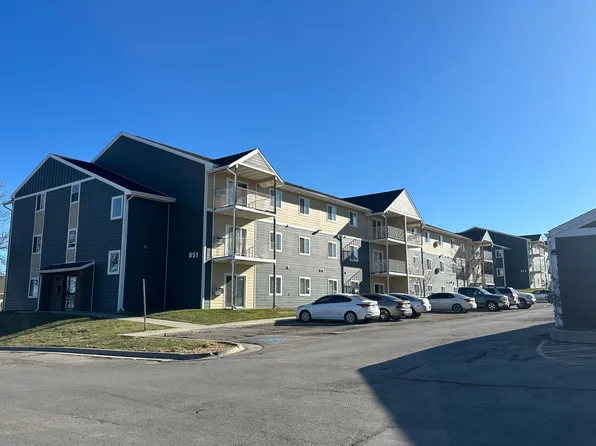 Southern Cross, 809 E Minnesota St #801-206, Rapid City, SD 57701