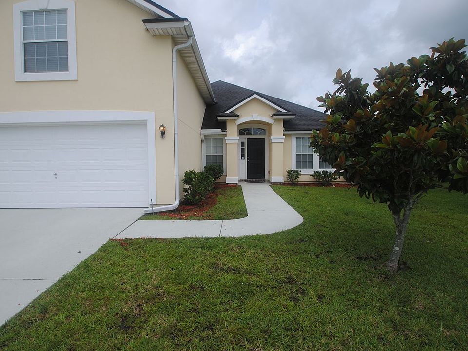 1st image of 2444 Willowbend Dr