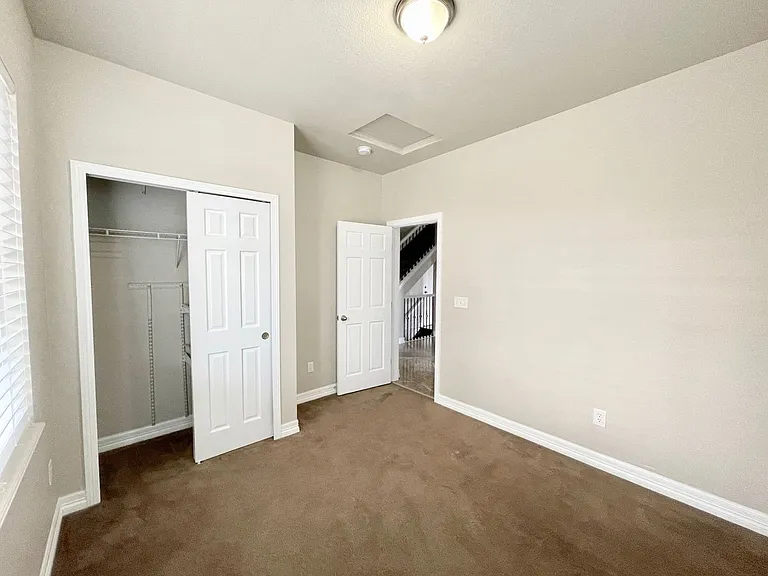 7778 Buckeye Tree Ln — Photo 29