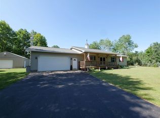 6531 Crescent Beach Rd, Twin Lakes, MI 49965