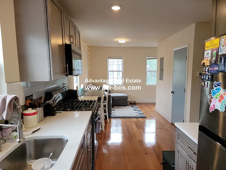 10 Harding St #2 — Photo 17