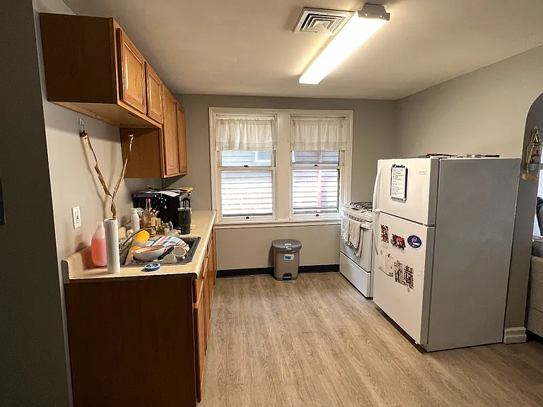 1066 Elmwood Ave #2 — Photo 6