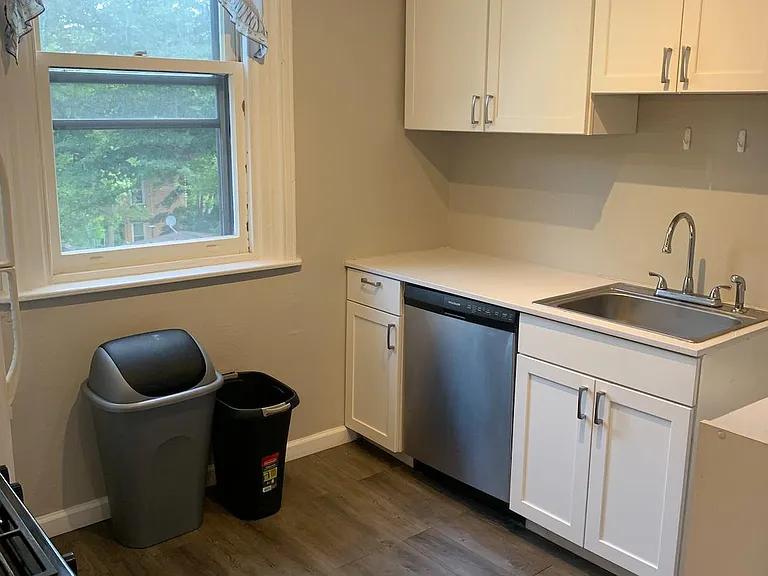 5631 Northumberland St #2 — Photo 6