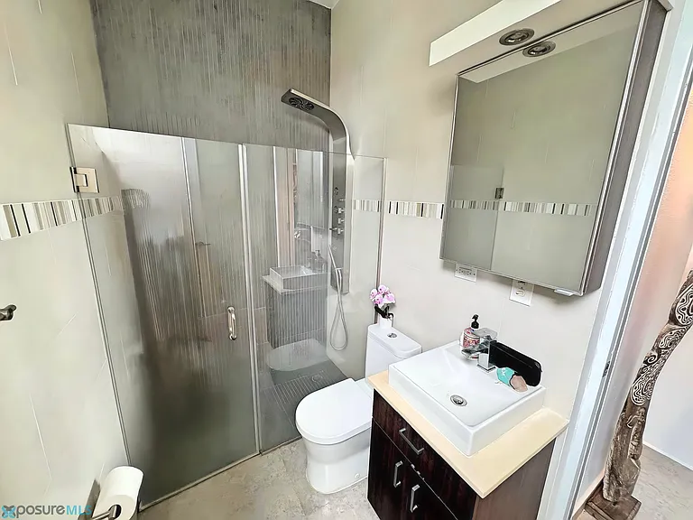 109 Gran Vis — Photo 27
