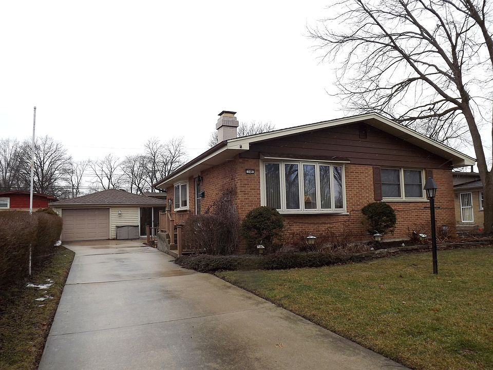1st image of 146 Dawn Ln