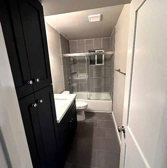 1102 W Cochise Dr #3 — Photo 5