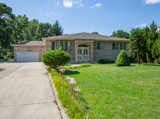 4N250 Central Ave, Bensenville, IL 60106