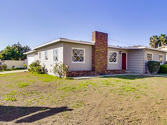 3rd image of 5303 Camellia Ave