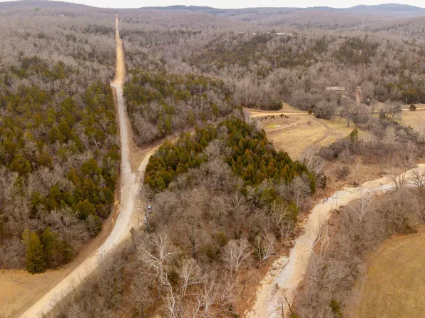 000 County Road 817, Gainesville, MO 65655