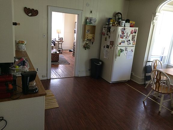 Eat-In Kitchen - 2nd Floor