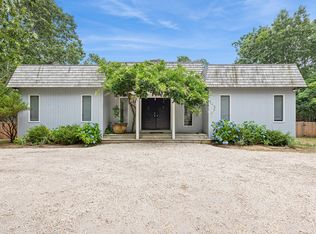 219 Town Line Rd, Wainscott, NY 11975