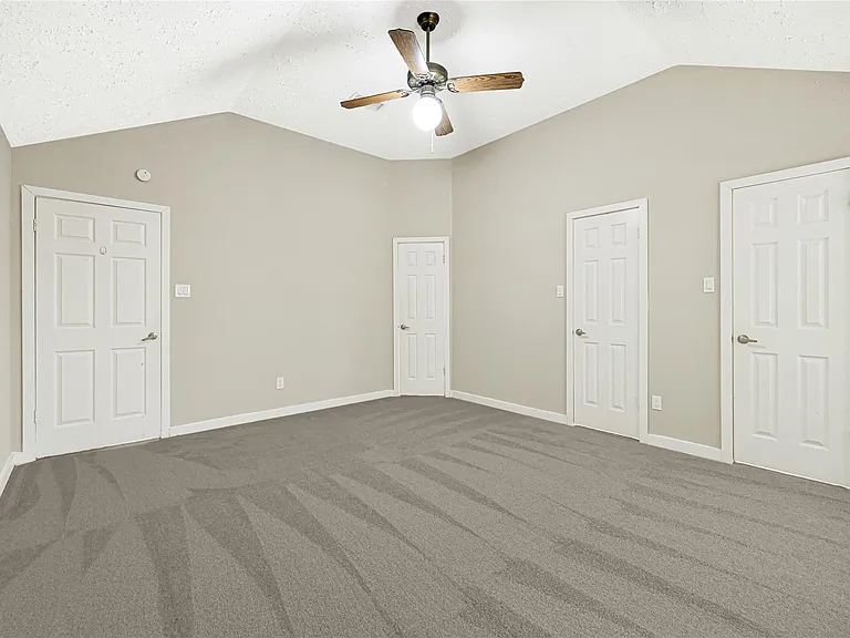 3510 Honey Creek Dr — Photo 15