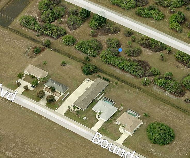 2nd image of 211 Sunset Rd