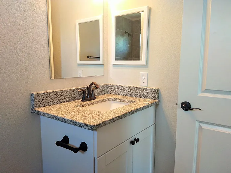 6315 Melanzane Ave #1 — Photo 25
