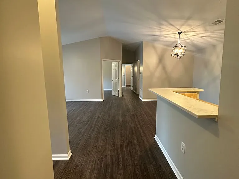 10301 Trotters Pointe Dr #201 — Photo 2