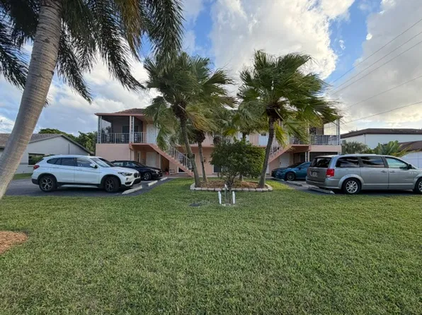 520 NE 46th St APT 2, Boca Raton, FL 33431