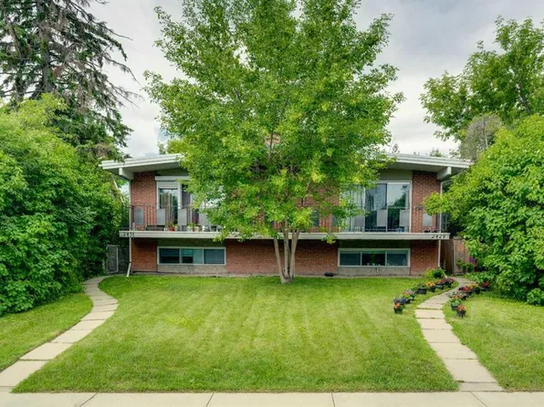 2431 & 2429 E 26th St SW, Calgary, AB T3E 2A6