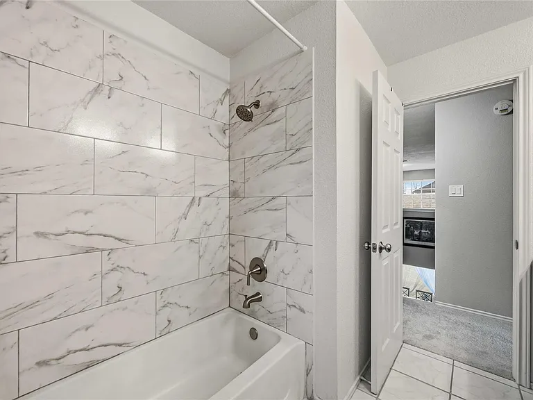 4807 Eagle Trail Dr — Photo 18