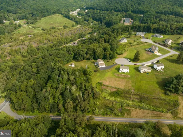 Country Club Rd, Ashland, PA 17921