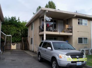 55 1st Ave NW #4, Issaquah, WA 98027