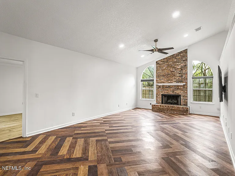 8621 Goodbys Trace Dr — Photo 31