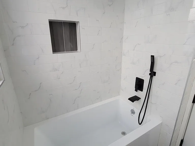 682 Whitney Ave #2 — Photo 12