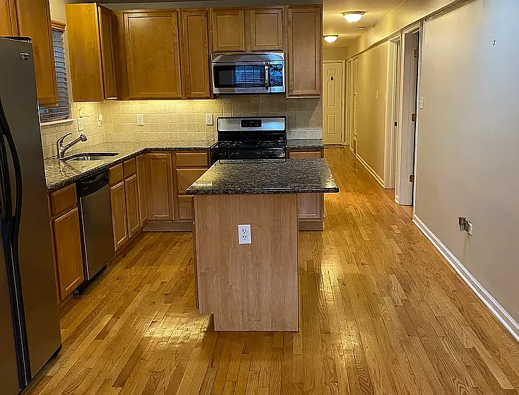 5423 N Campbell Ave #1 — Photo 5