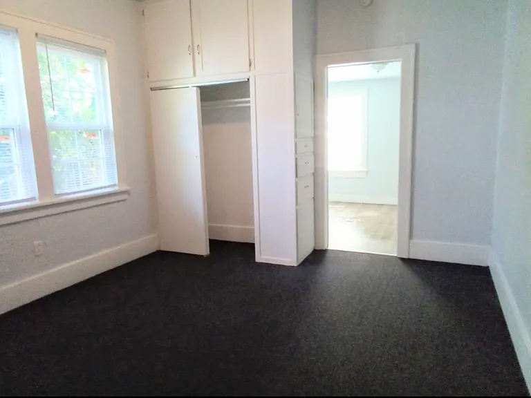 40 SE 32nd St — Photo 20