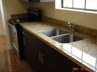 1850 NW 185th St, Miami Gardens, FL 33056